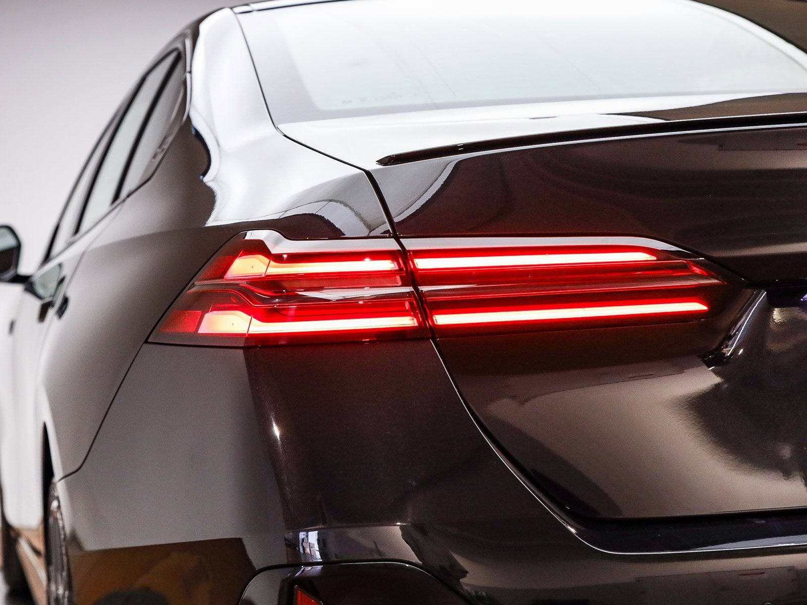New 2026 BMW 530i w/ M Sport Package image 10