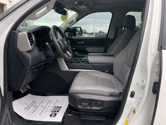 Used 2024 Toyota Tundra Limited w/ TRD Off-Road Package AWD/4WD image 17