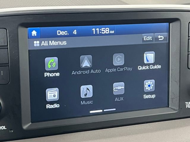 Used 2020 Hyundai Santa Fe SE image 29