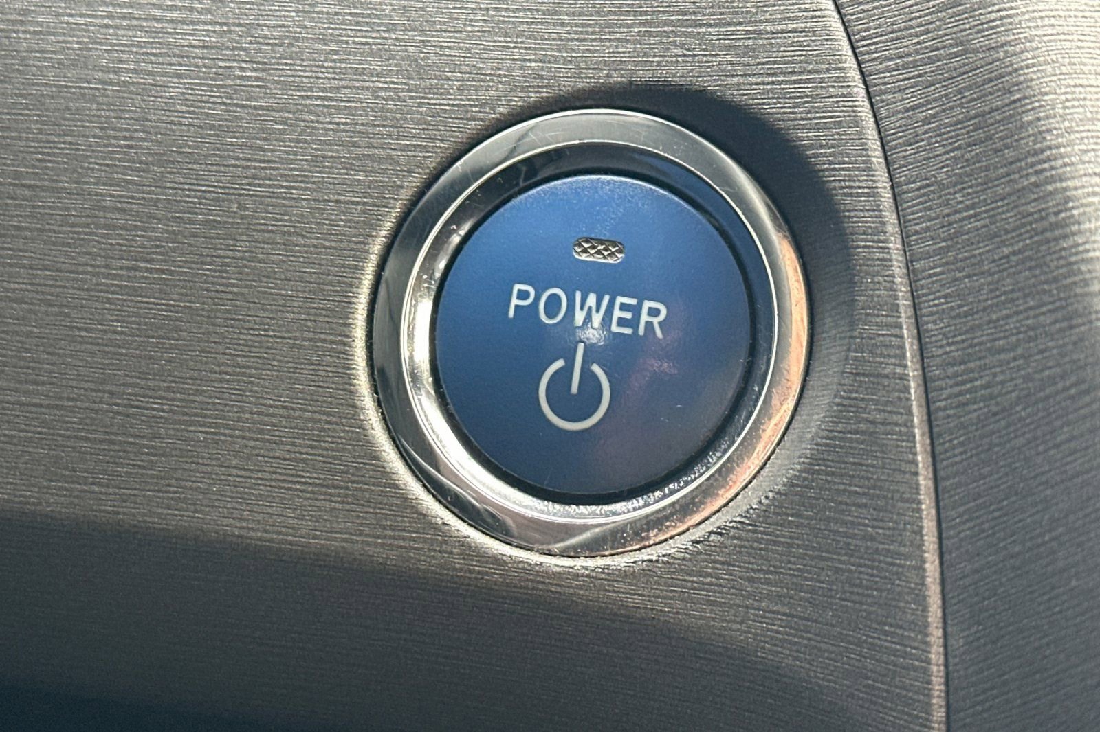 Used 2013 Toyota Prius Two image 33