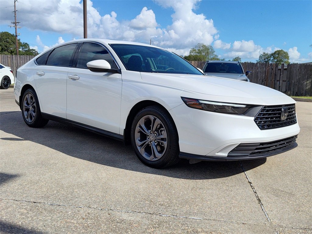 Certified 2024 Honda Accord EX image 13