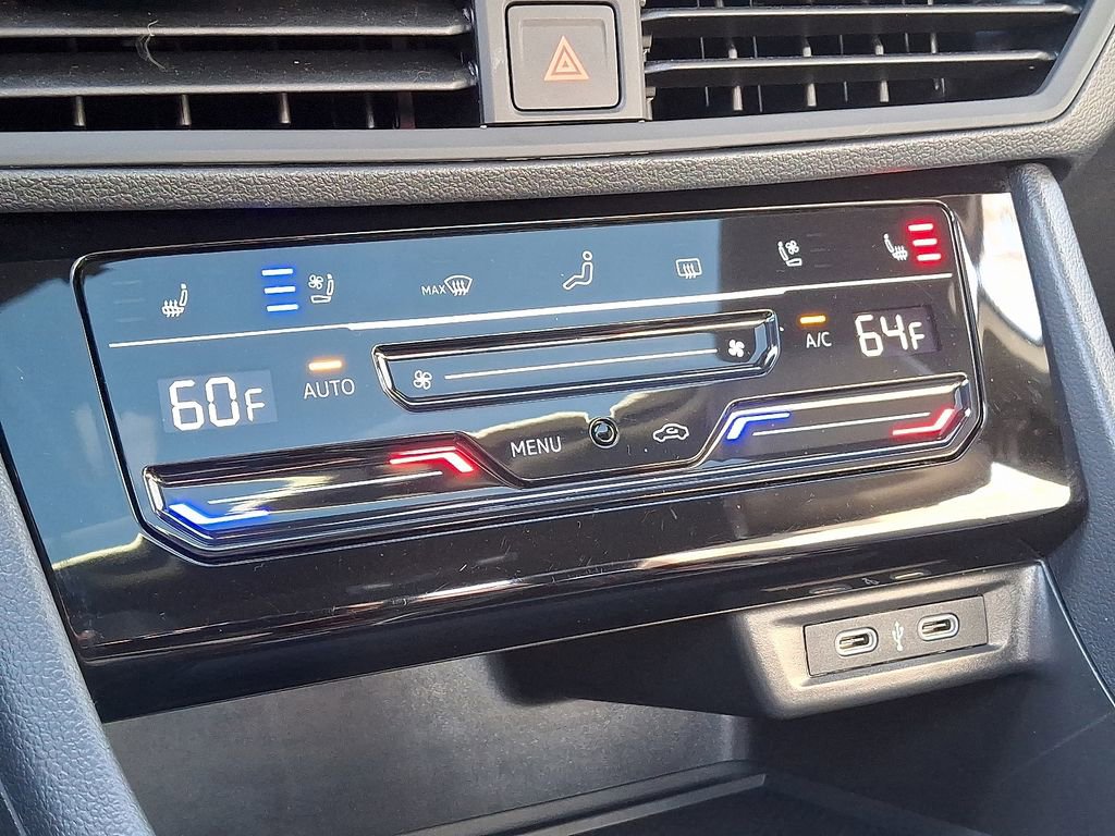 Certified 2025 Volkswagen Jetta GLI Autobahn image 17