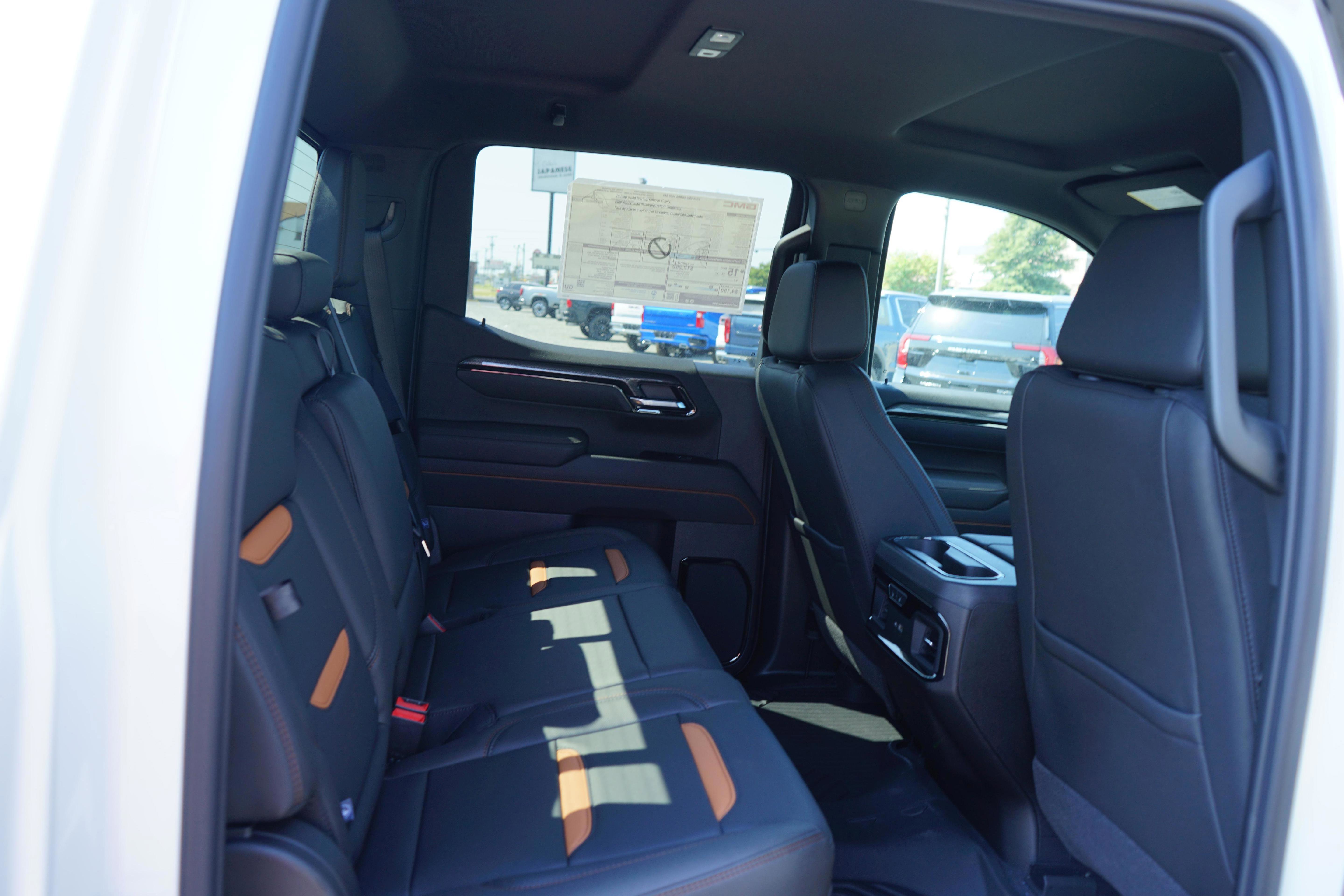 New 2026 GMC Sierra 1500 AT4 w/ Technology Package image 23