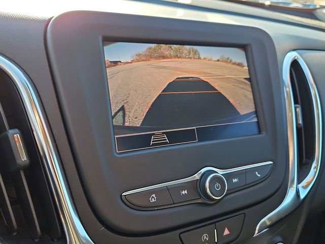 Used 2022 Chevrolet Equinox LT image 24