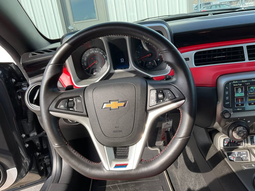 Used 2015 Chevrolet Camaro SS w/ Commemorative Special Edition image 4