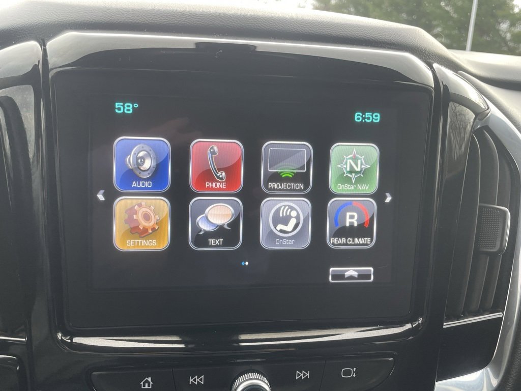 Used 2018 Chevrolet Traverse LT image 42