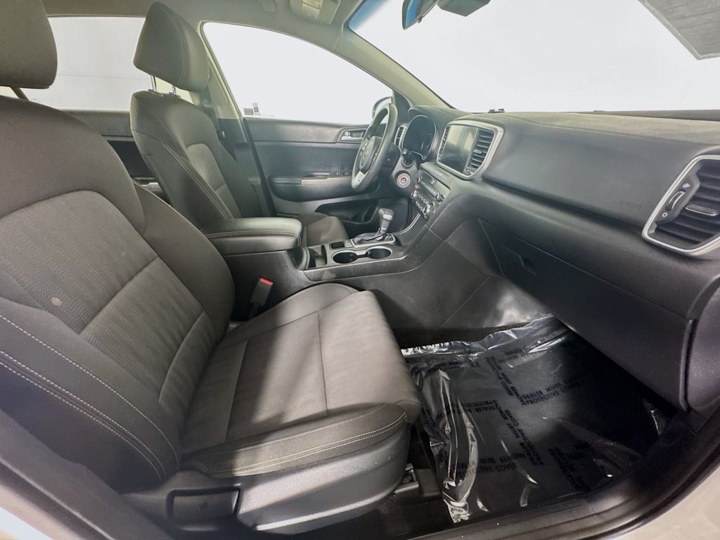 Used 2021 Kia Sportage LX AWD/4WD image 29