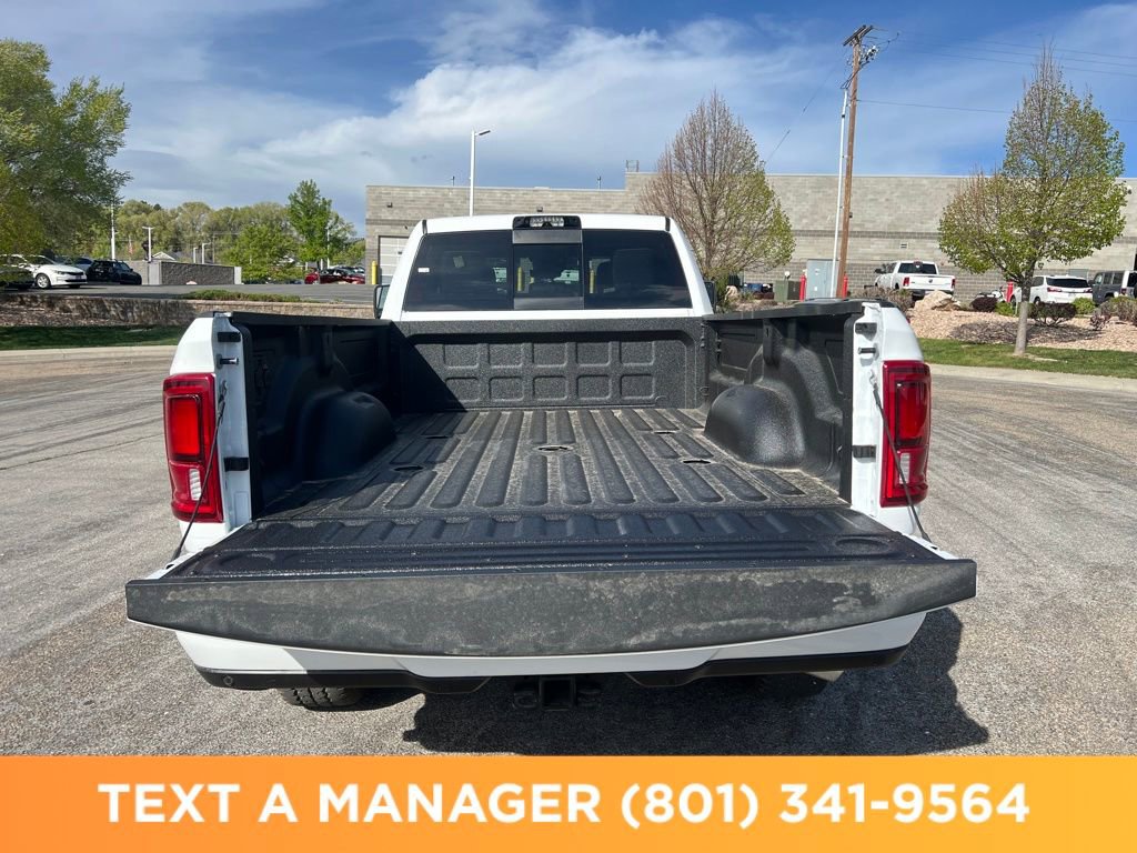 New 2026 RAM 3500 Laramie AWD/4WD image 22