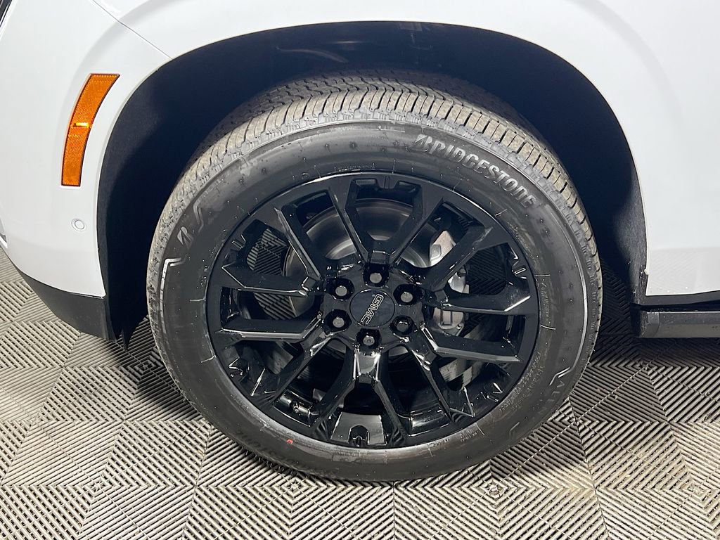 New 2026 GMC Yukon XL Denali image 24