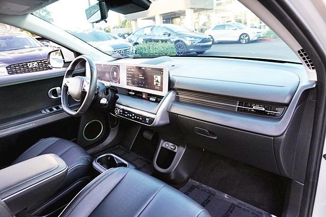 Used 2024 Hyundai Ioniq 5 Limited RWD image 16