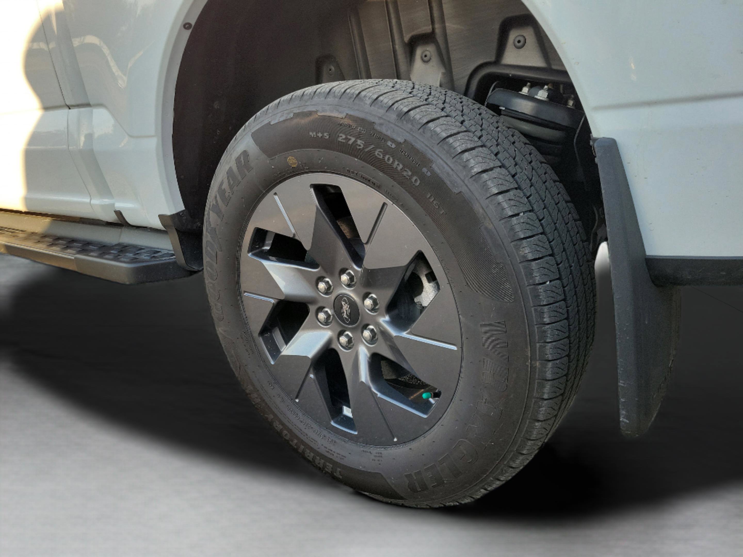 Used 2024 Ford F150 Lightning Flash image 8