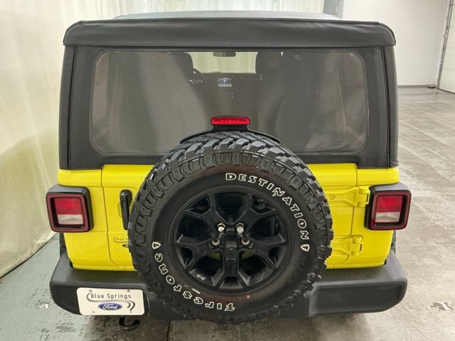 Used 2023 Jeep Wrangler Unlimited Sport AWD/4WD image 4