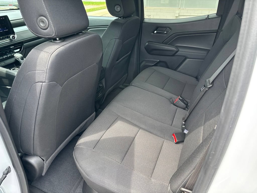 Used 2024 Chevrolet Colorado LT w/ LT Convenience Package II RWD image 15