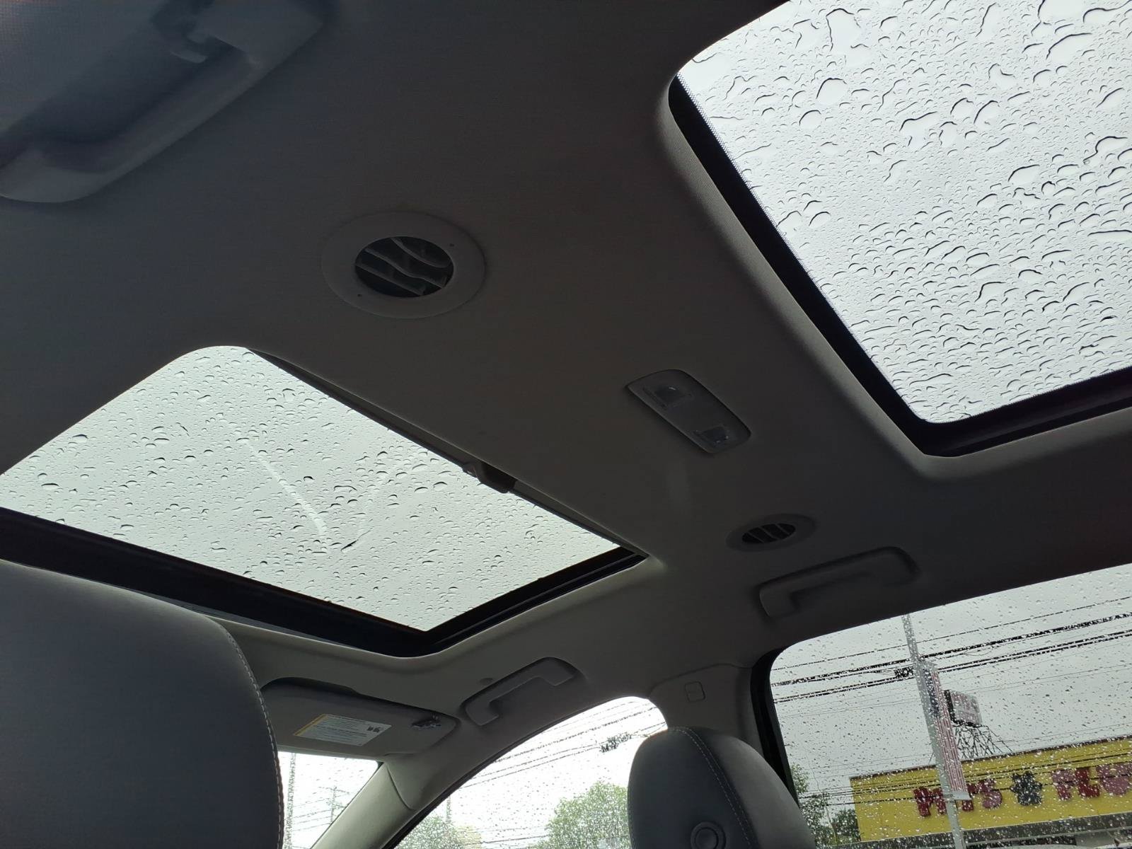 Used 2019 Buick Enclave Essence AWD/4WD image 16