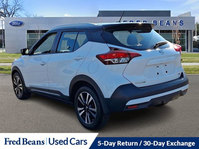 Used 2019 Nissan Kicks SR w/ SR Premium Package image 4