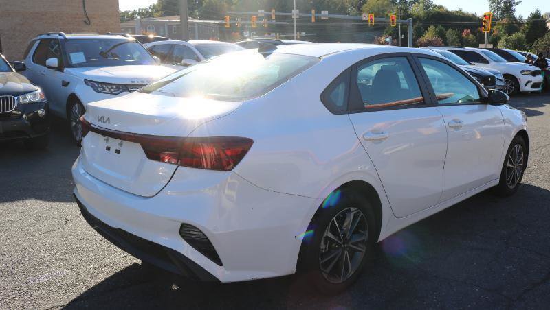 Used 2024 Kia Forte LXS FWD image 9