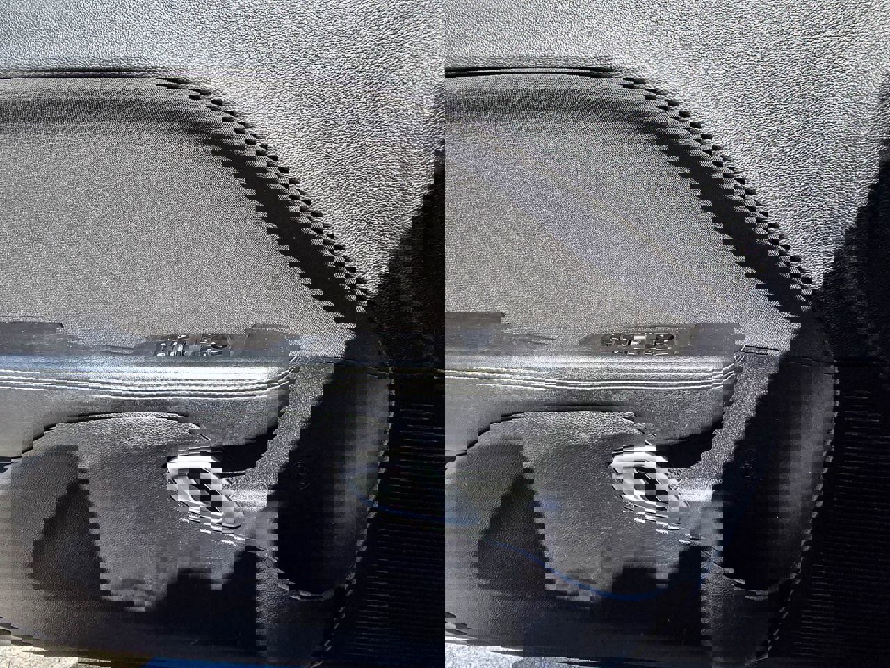 Used 2019 Dodge Challenger SXT image 9