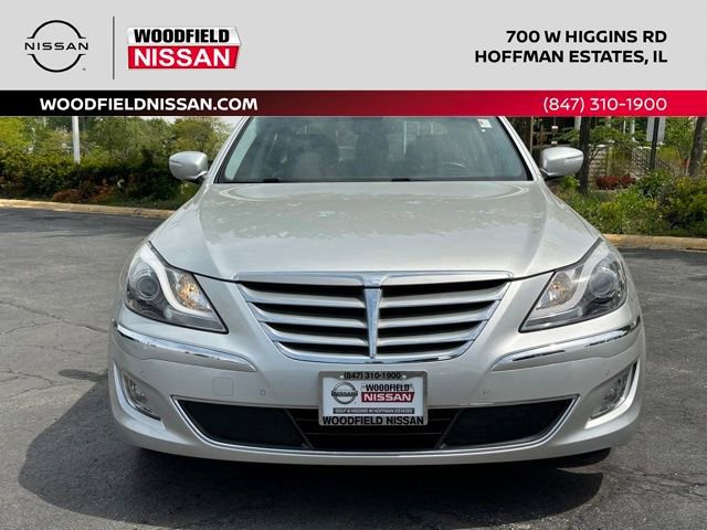 Used 2013 Hyundai Genesis 5.0 R-Spec RWD image 2