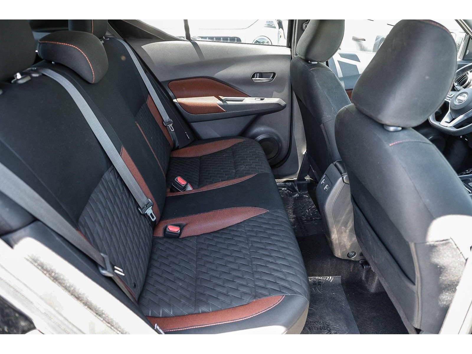 Used 2021 Nissan Kicks SR FWD image 18
