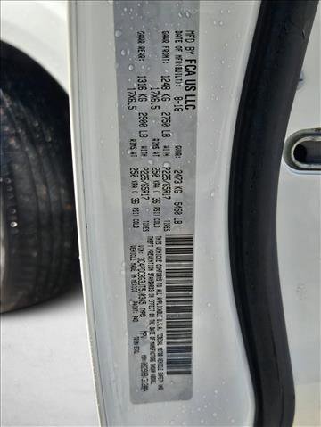 Used 2018 Dodge Journey SXT w/ Connectivity Group FWD image 15