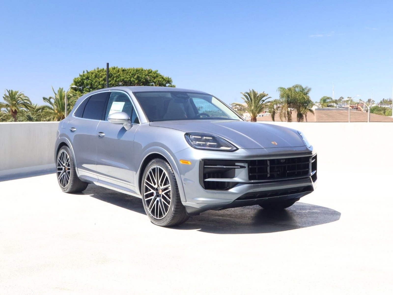New 2026 Porsche Cayenne S image 7