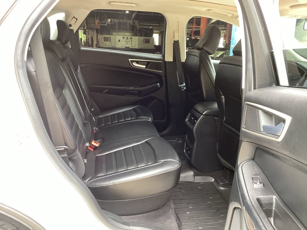 Used 2022 Ford Edge SEL w/ Convenience Package AWD/4WD image 40
