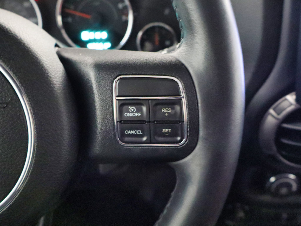 Used 2015 Jeep Wrangler Unlimited Sport w/ Quick Order Package 24S AWD/4WD image 33