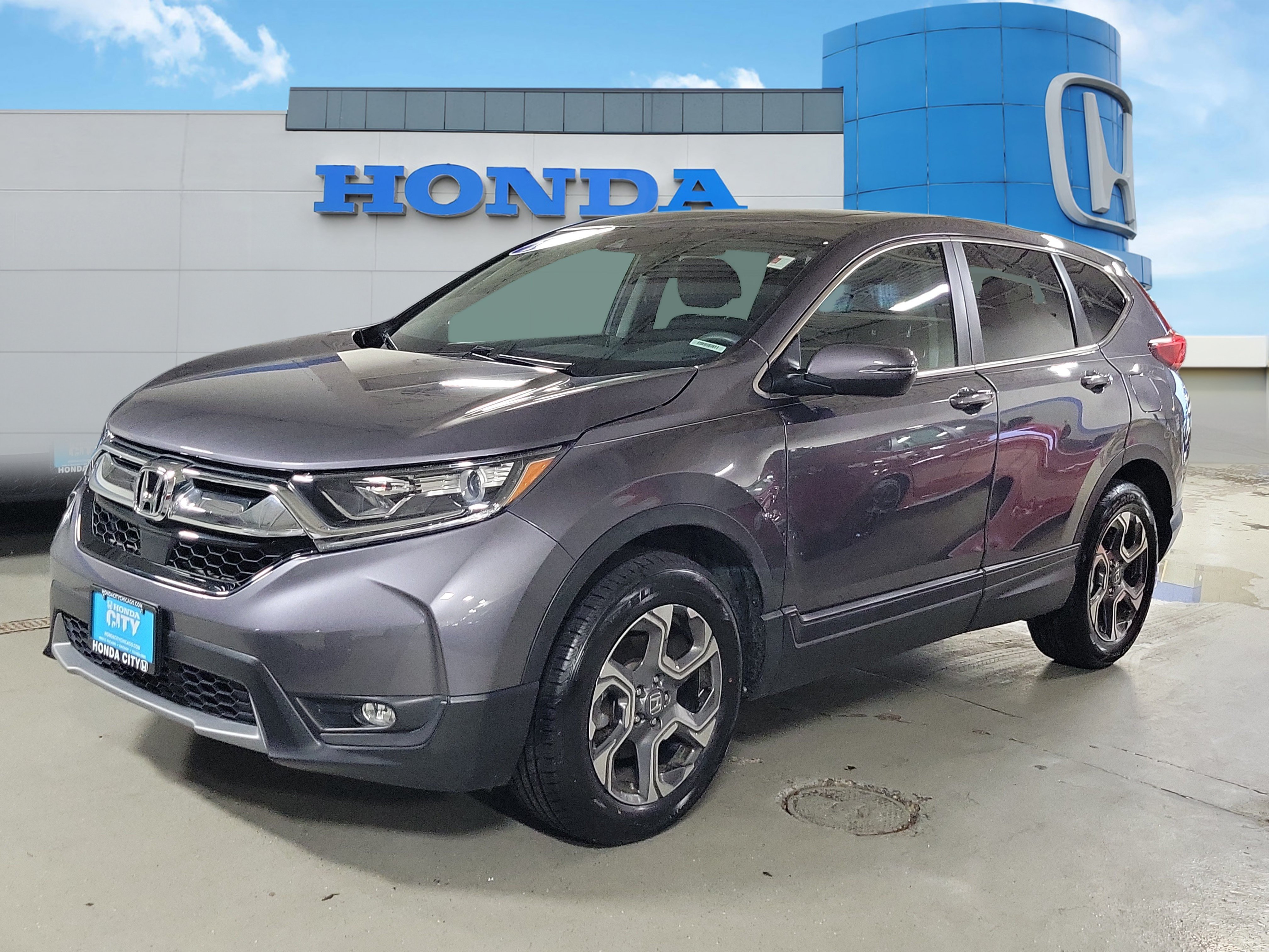 Used 2018 Honda CR-V EX image 2