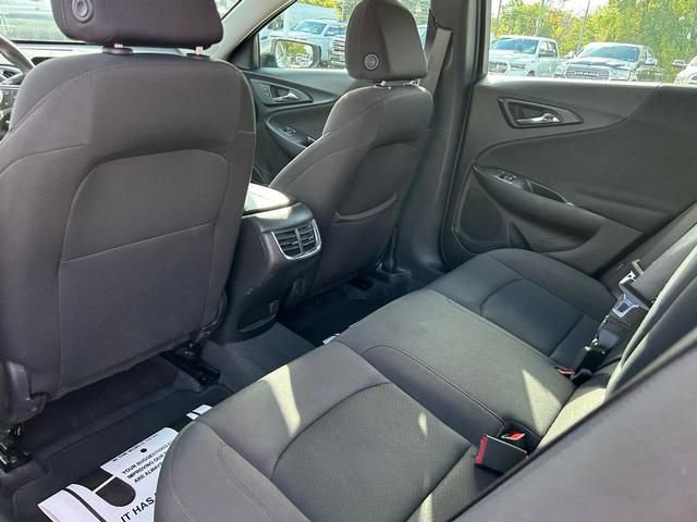 Used 2023 Chevrolet Malibu LT FWD image 14