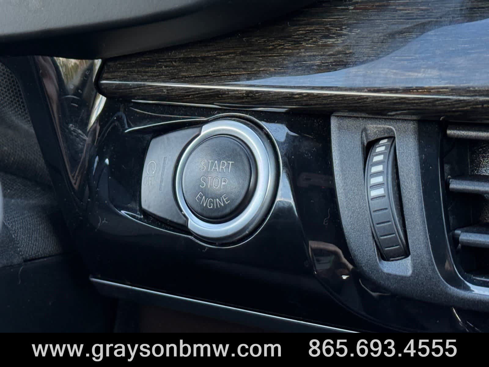 Used 2018 BMW X5 xDrive35i w/ Executive Package AWD/4WD image 28