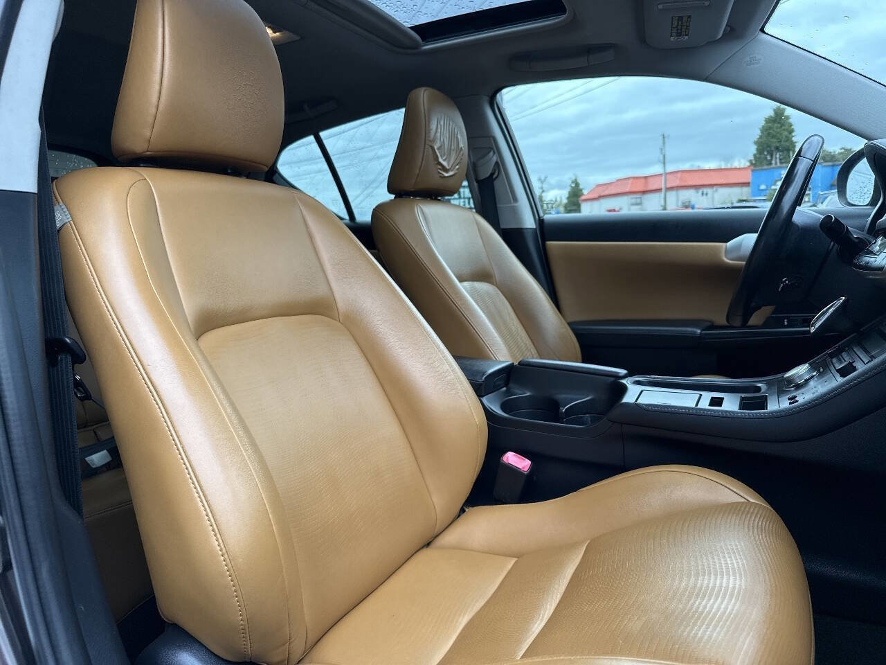 Used 2013 Lexus CT 200h w/ Seat Comfort Pkg image 18