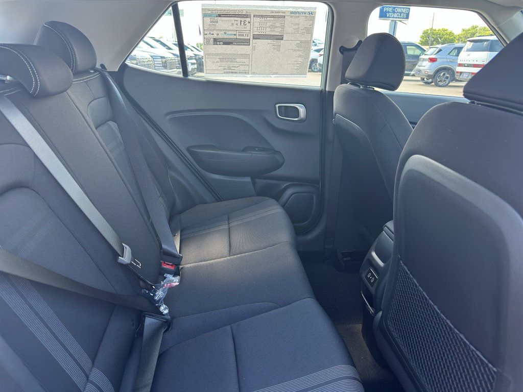 New 2026 Hyundai Venue SEL FWD image 32