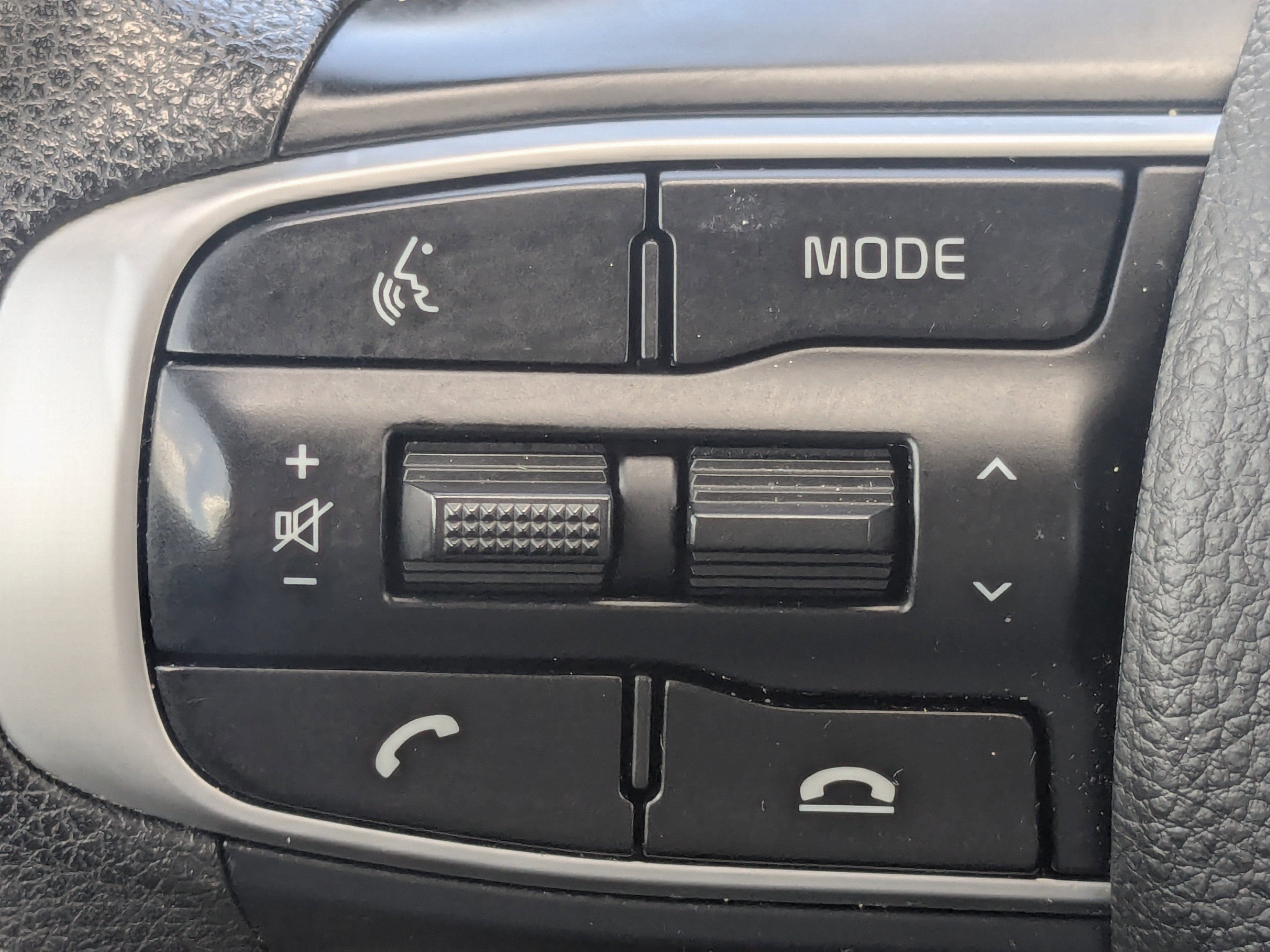 Used 2024 Kia K5 LXS image 27