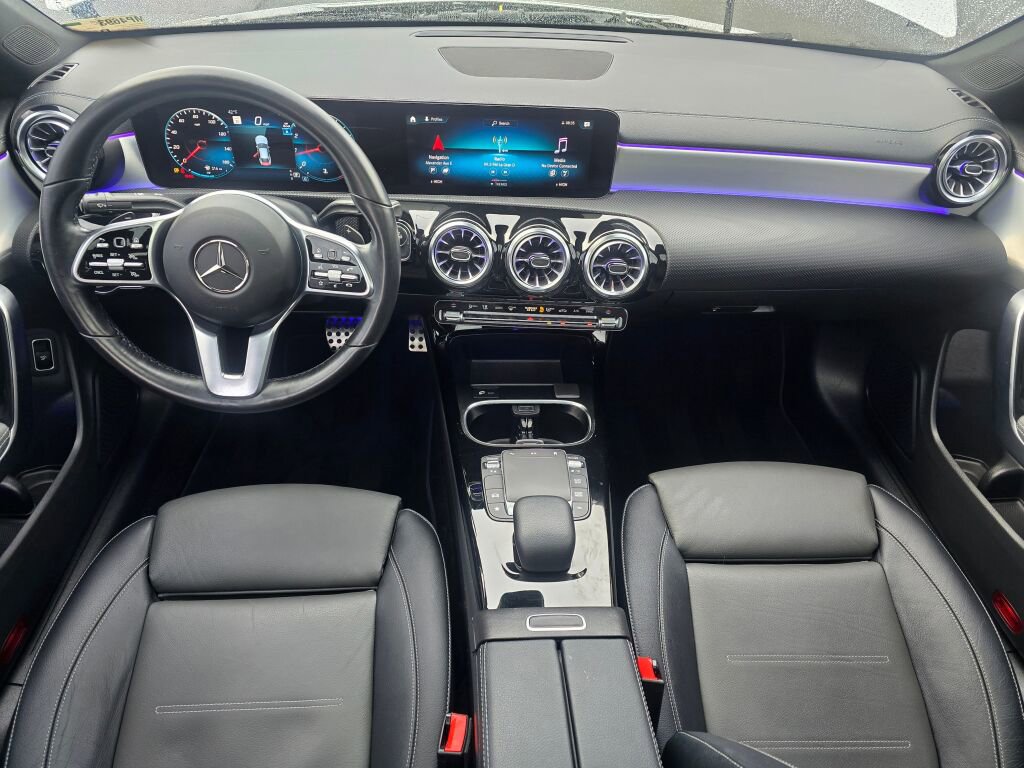 Used 2023 Mercedes-Benz CLA 250 4MATIC image 17