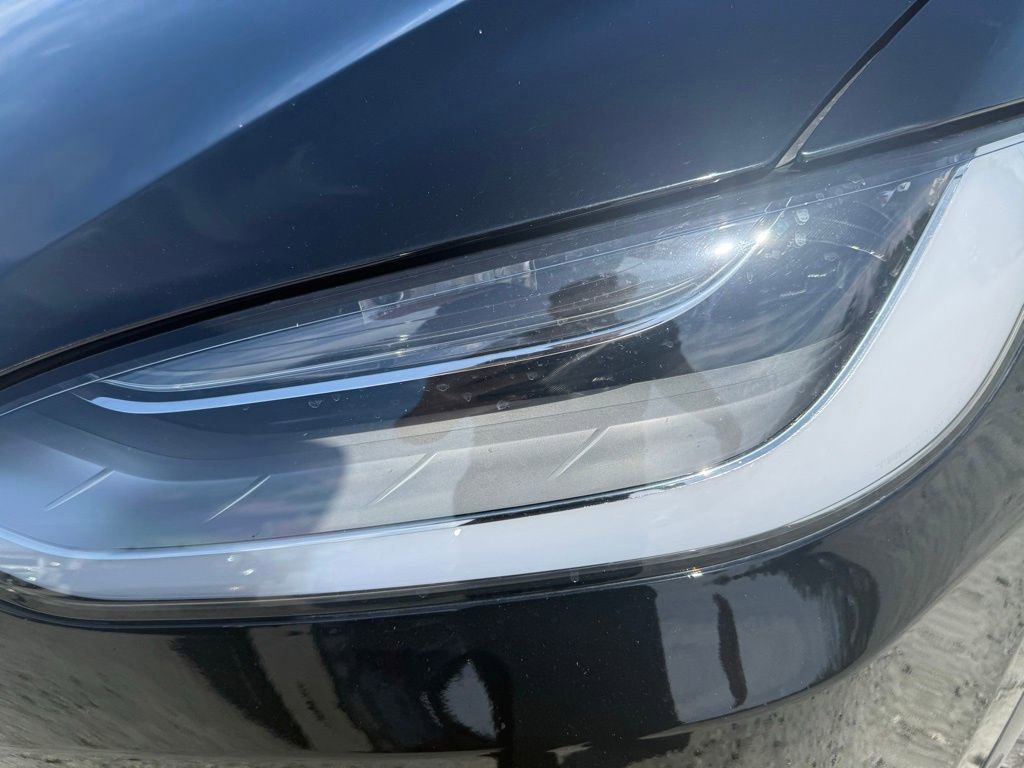 Used 2022 Tesla Model X Plaid AWD/4WD image 9