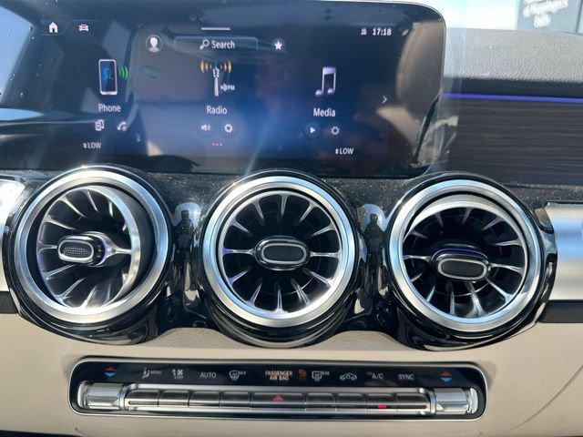 New 2026 Mercedes-Benz GLB 250 4MATIC image 32