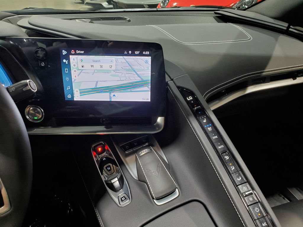 Used 2025 Chevrolet Corvette Z06 RWD image 23