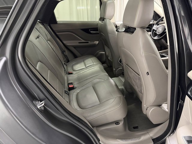 Used 2020 Jaguar F-PACE R-Sport image 8