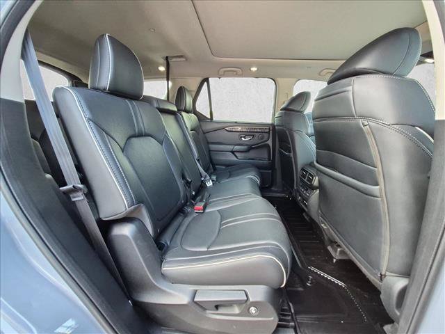 Used 2023 Honda Pilot Elite image 23