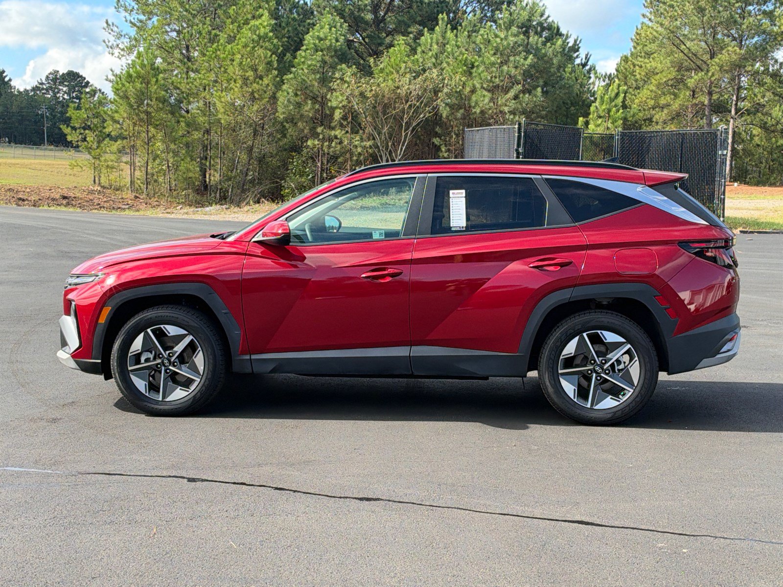 Used 2025 Hyundai Tucson SEL AWD/4WD image 8