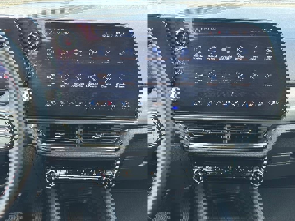 Used 2024 Chevrolet Equinox EV RS image 8