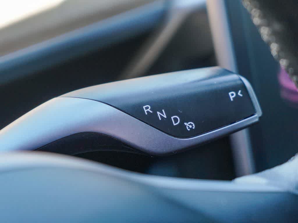 Used 2020 Tesla Model 3 Standard Range Plus RWD image 17