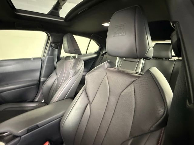 Used 2019 Lexus UX 250h F Sport w/ F Sport Premium Package image 9