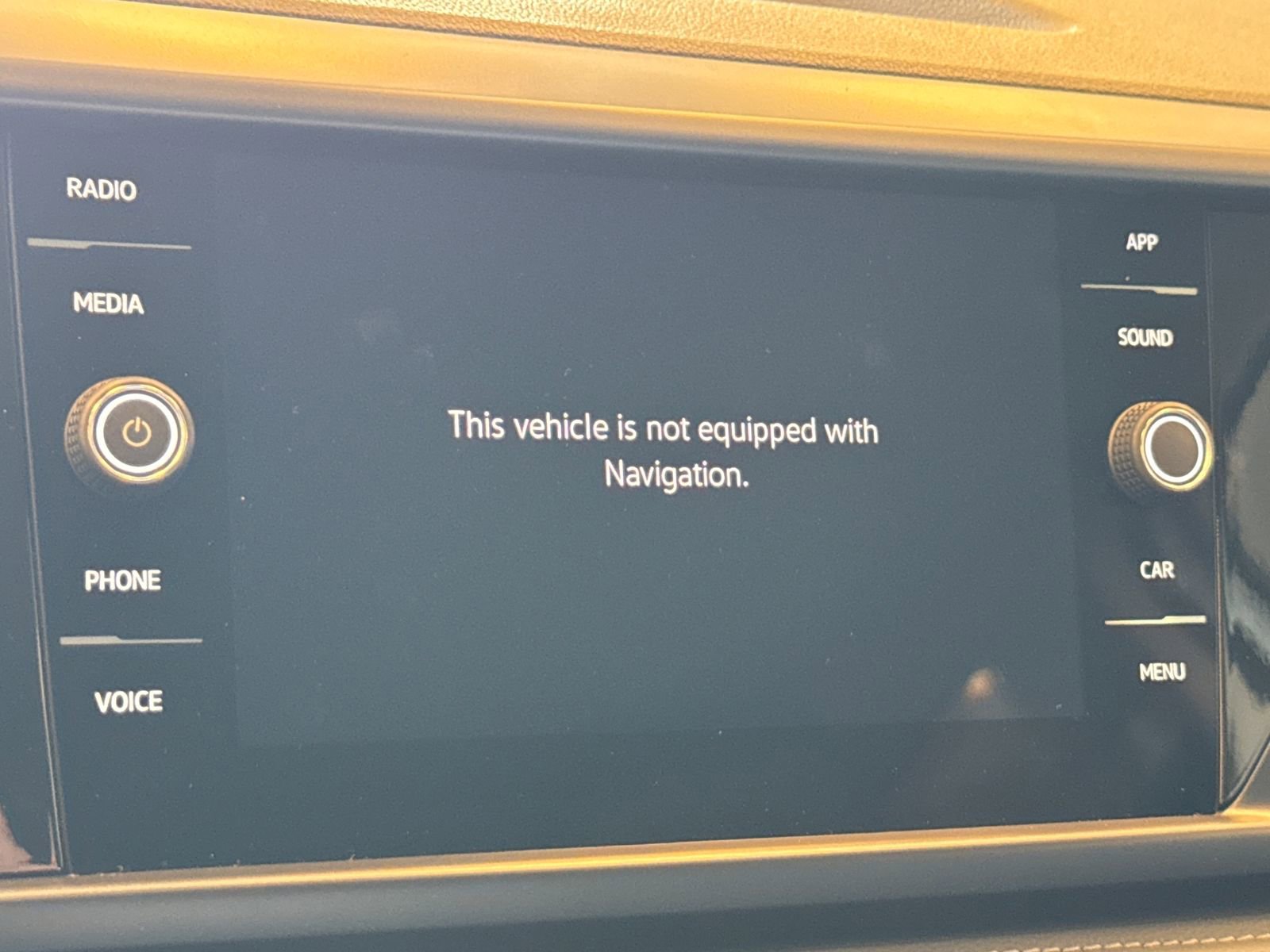 Certified 2024 Volkswagen Taos SE image 20