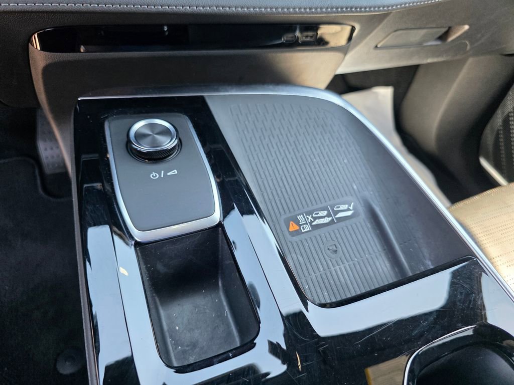 Certified 2025 Buick Enclave Sport Touring image 18