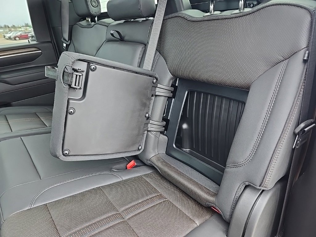 New 2025 Chevrolet Silverado 2500 High Country w/ High Country Premium Package image 26