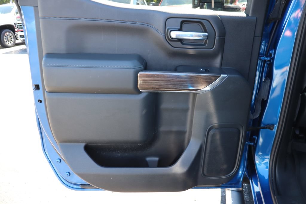 Used 2020 Chevrolet Silverado 1500 LT Trail Boss AWD/4WD image 24