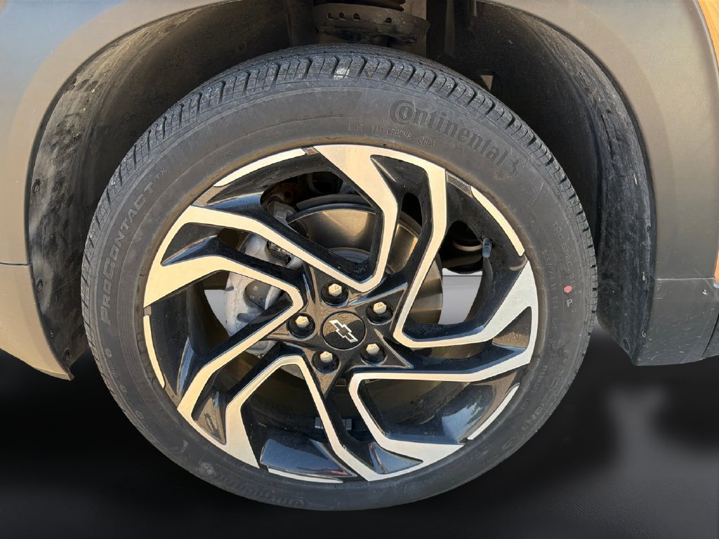 Used 2024 Chevrolet TrailBlazer RS w/ Convenience Package FWD image 9