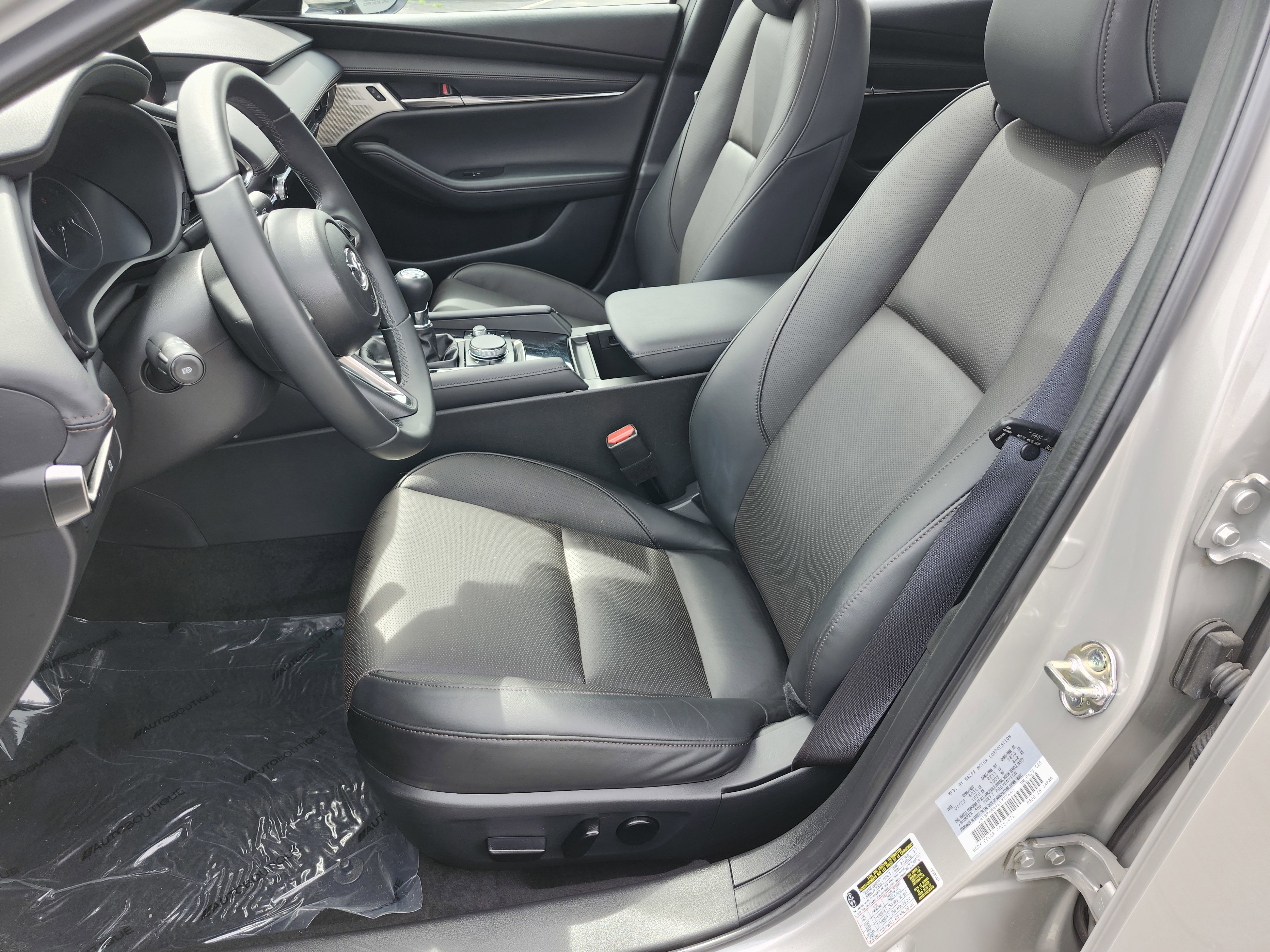 Used 2025 MAZDA MAZDA3 2.5 S Hatchback w/ Premium Pkg FWD image 24