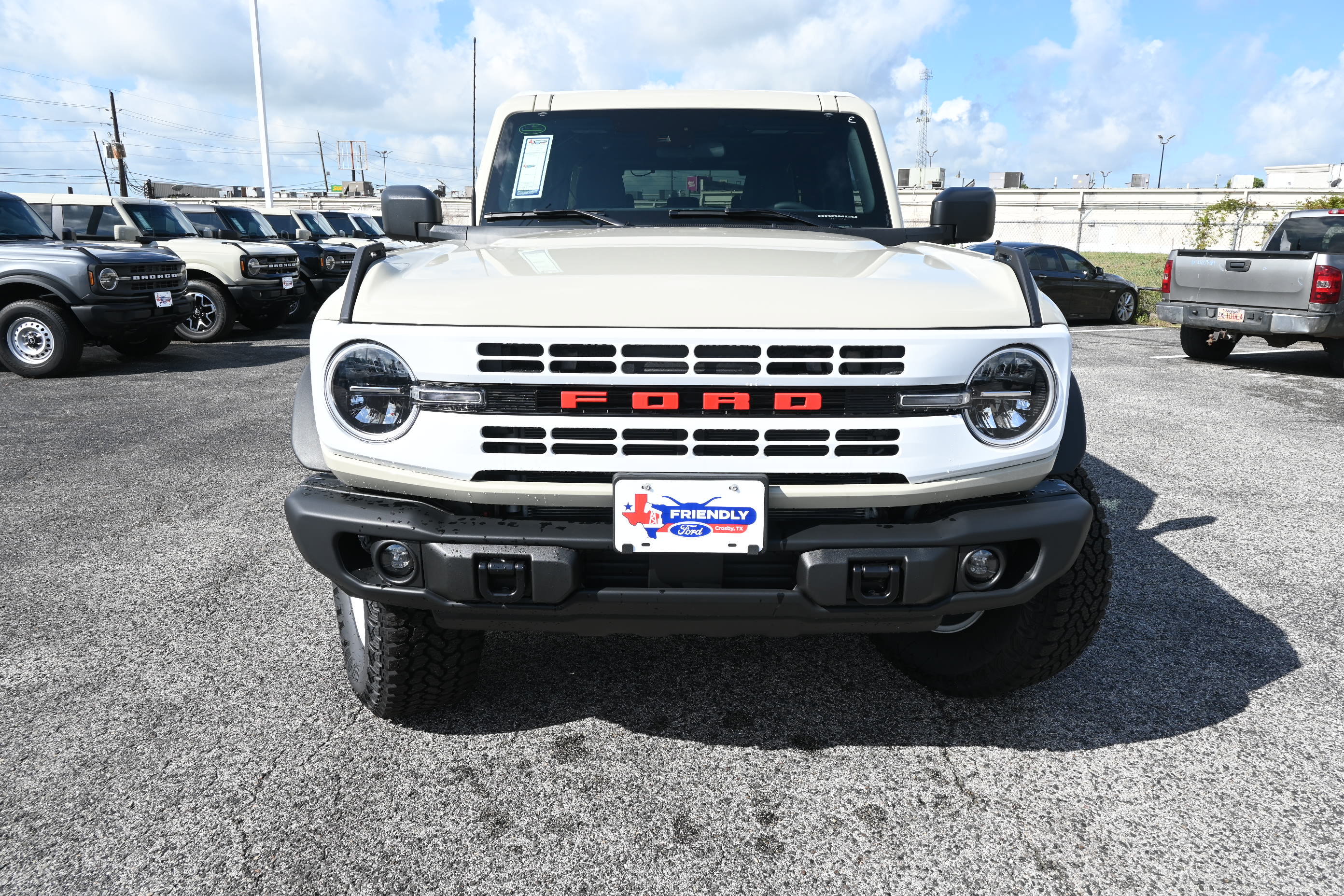 New 2026 Ford Bronco Heritage Edition AWD/4WD image 9